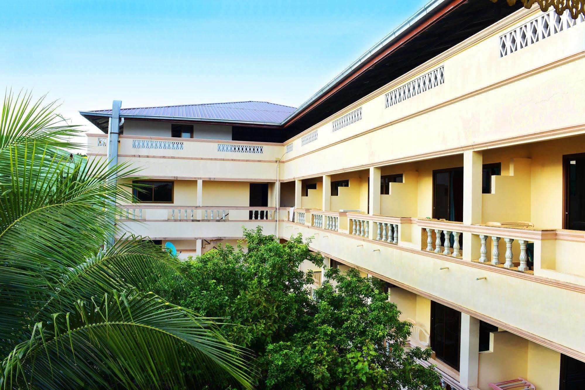 Coconut Grove Hotel Samui Strand von Chaweng Exterior foto